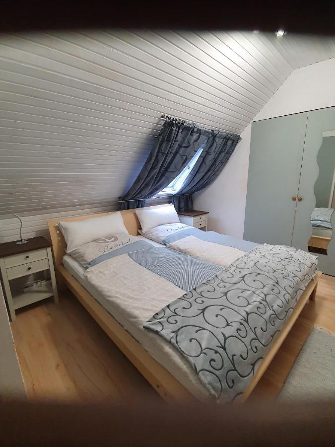 Wunderschoen Zwischen Ortsausgang Und Waldesrand Gelegene, Schoene Apartments Herzogenrath Esterno foto