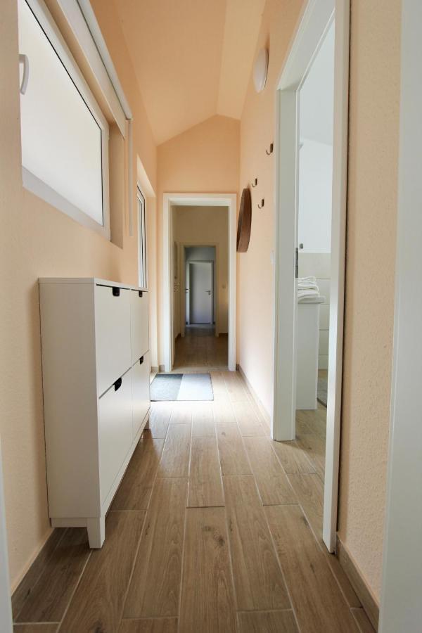 Wunderschoen Zwischen Ortsausgang Und Waldesrand Gelegene, Schoene Apartments Herzogenrath Esterno foto