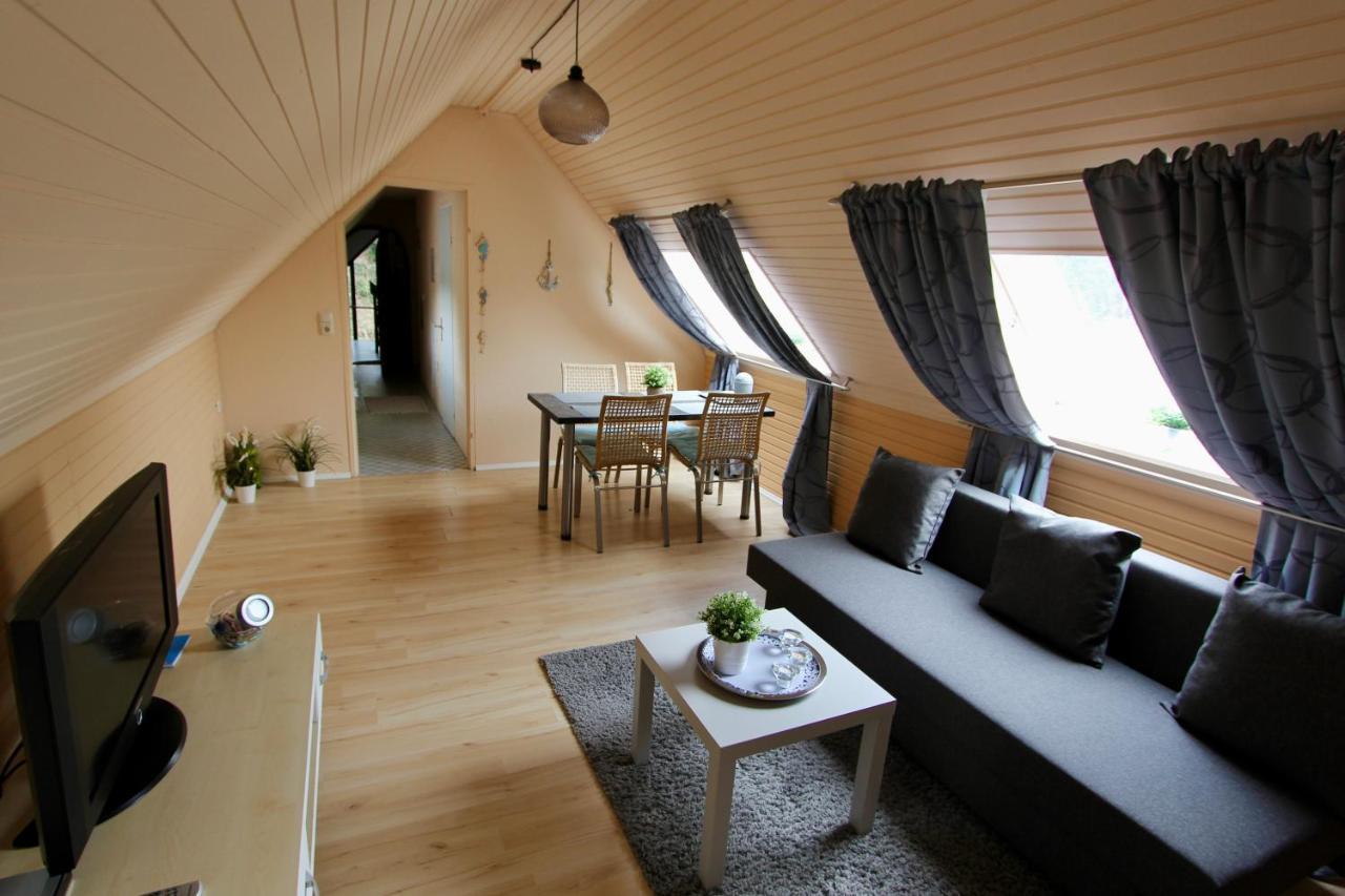 Wunderschoen Zwischen Ortsausgang Und Waldesrand Gelegene, Schoene Apartments Herzogenrath Esterno foto